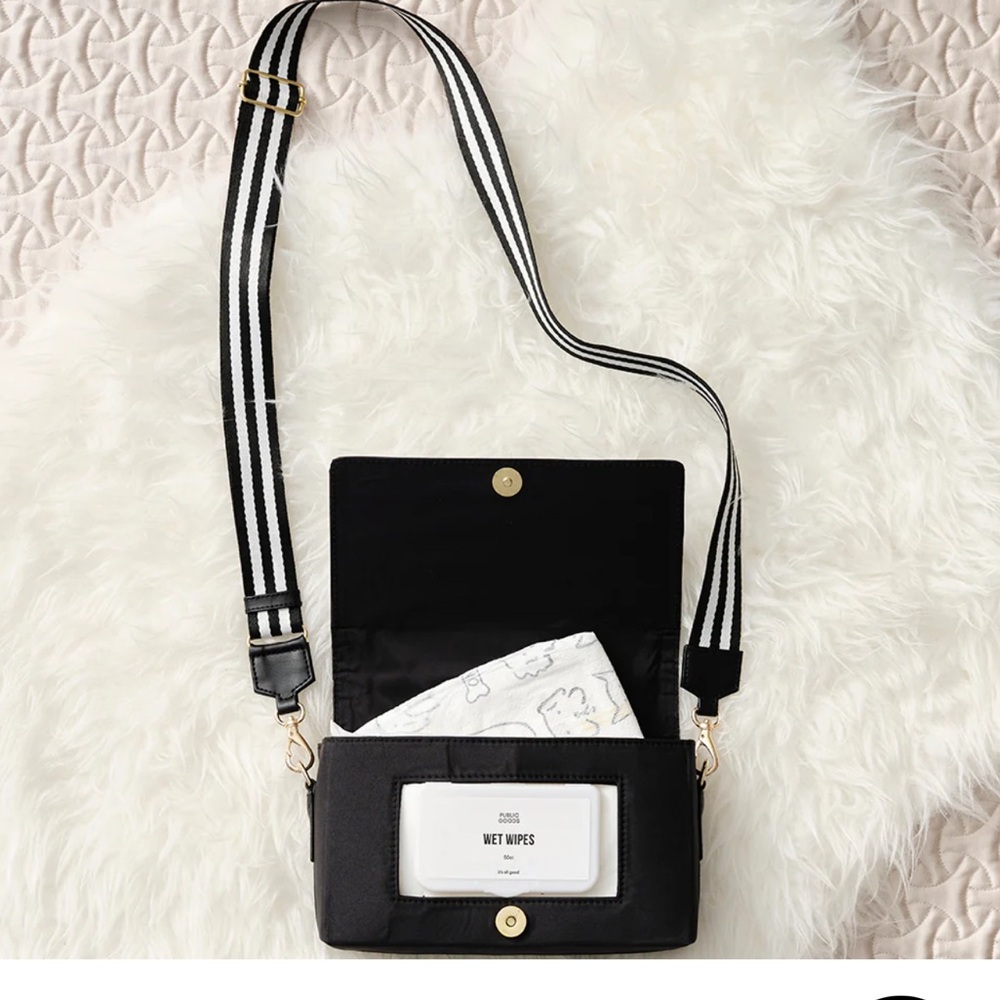 ToteSavvy Black Change Kit with Striped Strap New w dust bag